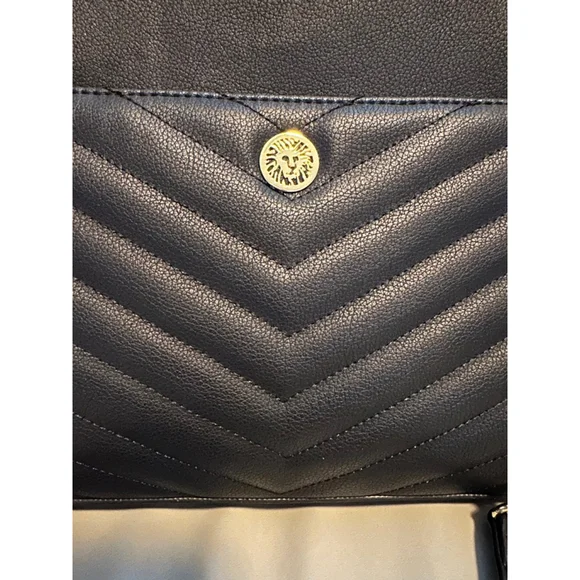 Anne Klein Black Chevron Shoulder Bag Gold Chain Lion Emblem - Picture 2 of 14